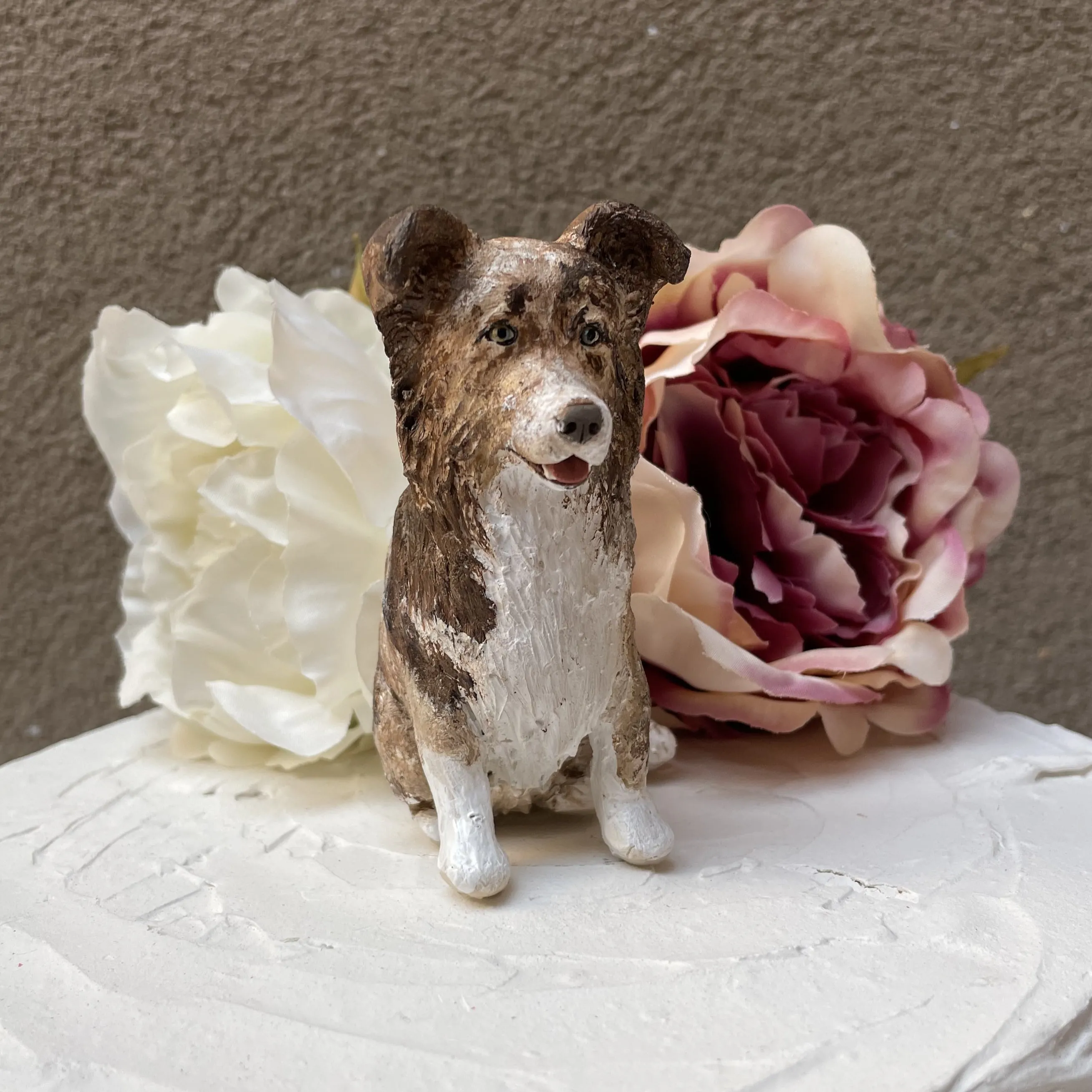 Custom pet memorial figurine with optional ashes inclusion