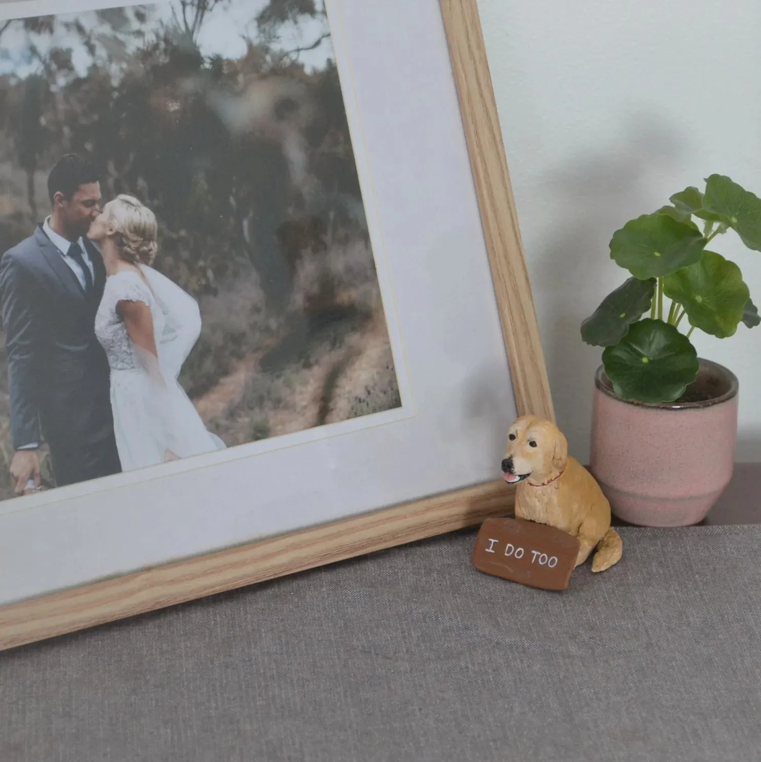 Custom pet memorial figurine with optional ashes inclusion