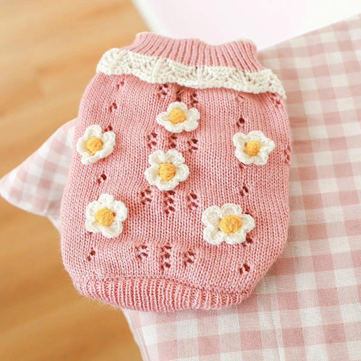 Dog Sweater for Small Dogs Girl Cute Flower Puppy Knitted Sweater Winter Knitwear Small Dog Christmas Clothes Cat Lightweight Warm Pullover Outfits Chihuahua Yorkie Teacup Birthday Holiday Dog Clothes