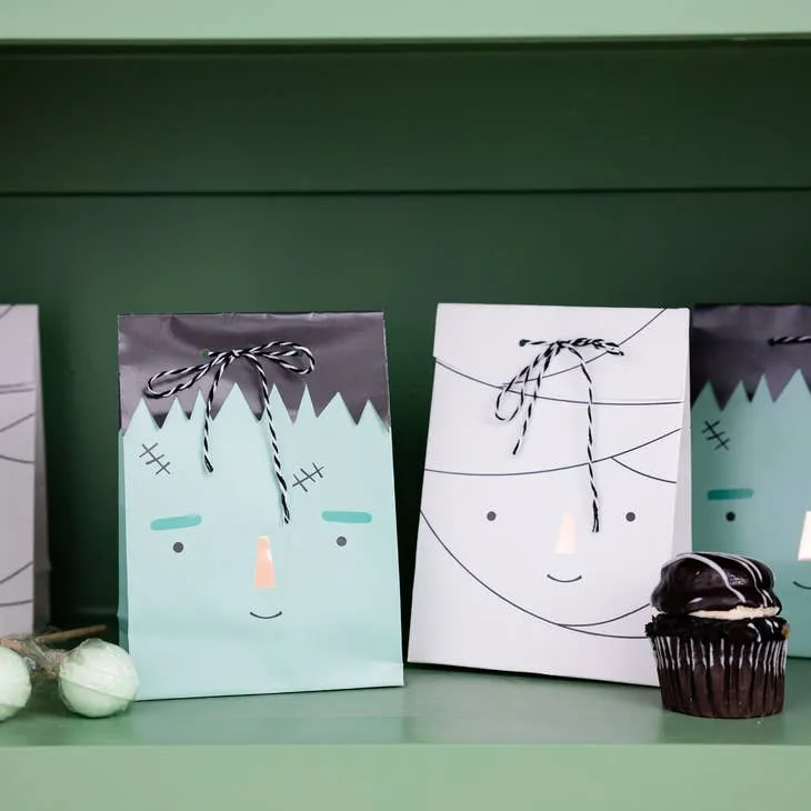 Frank & Mummy Treat Bags-8pk. M0083